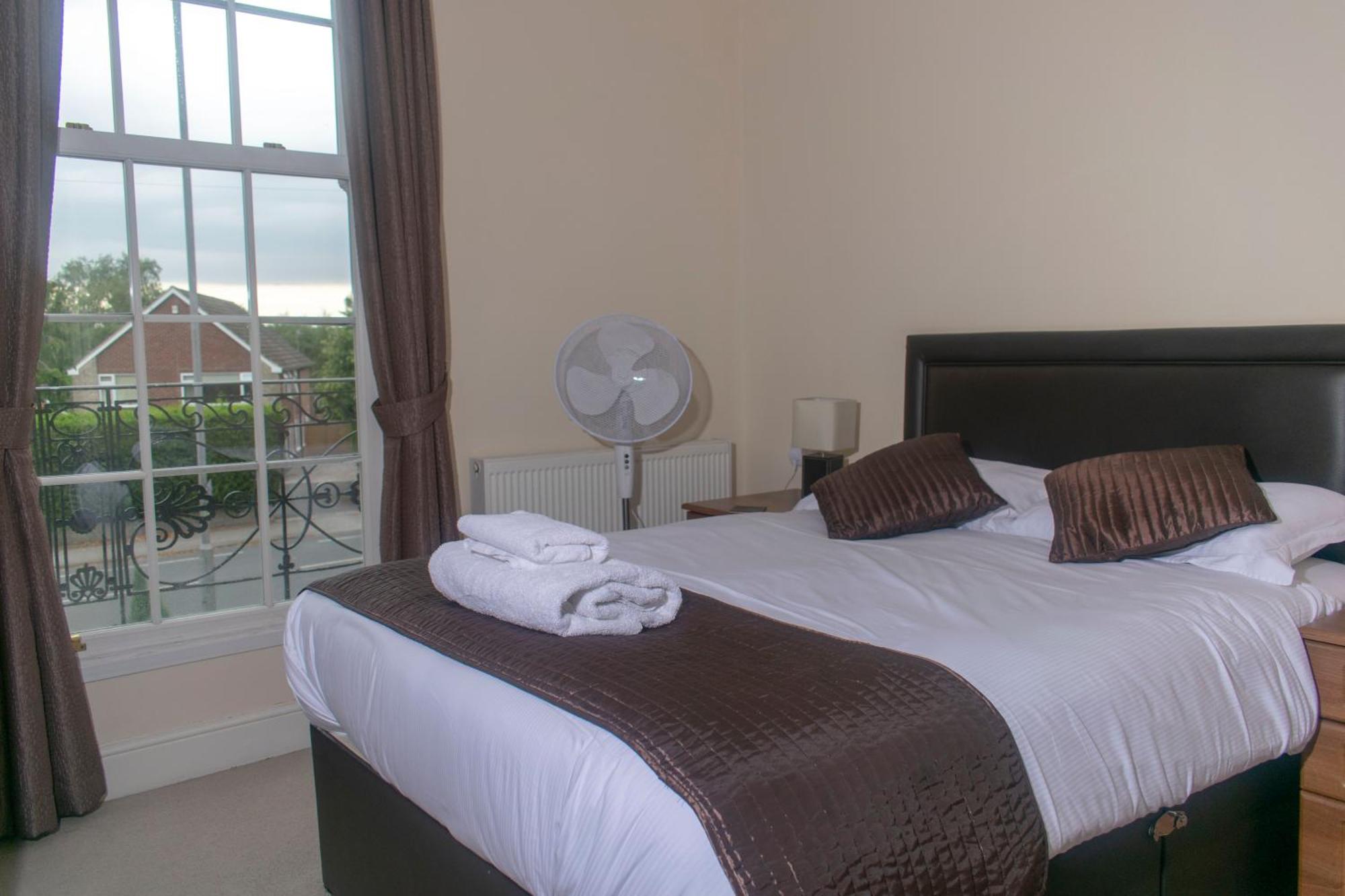 The Lawns Guest House Retford Exteriér fotografie
