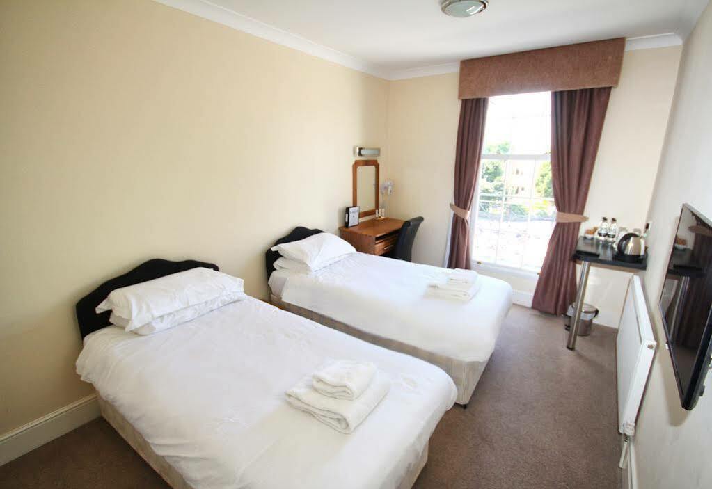 The Lawns Guest House Retford Exteriér fotografie